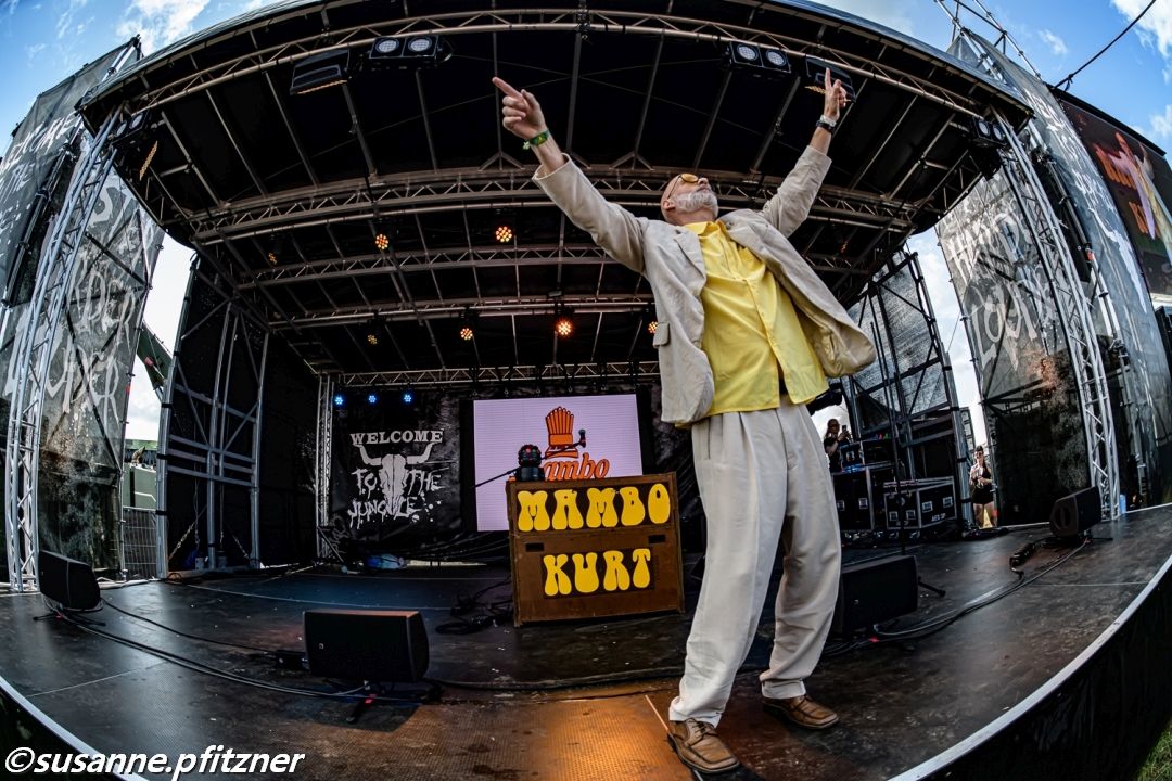 MAMBO KURT  2025-07-28